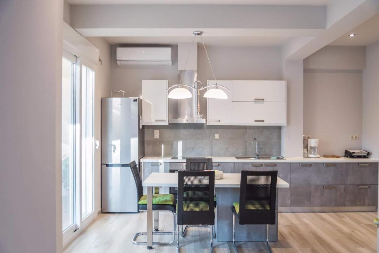 Athena Apartments Vitalades Luaran gambar